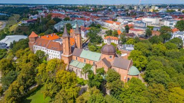 Plock, Poland.IMAGE 'deki katedralin panorama görüntüsü