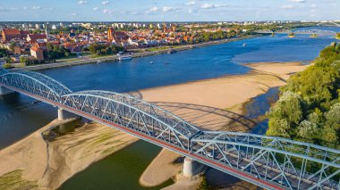 Jozef Pilsudski Köprüsü ve Torun, Poland.IMAGE panoraması