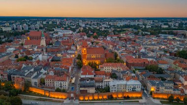 Poland.IMAGE 'de Torun' un günbatımı manzarası.