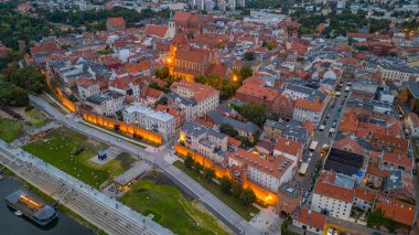 Poland.IMAGE 'de Torun' un günbatımı manzarası.