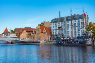 Güneşli bir günde Gdansk Rıhtımı, Poland.IMAGE