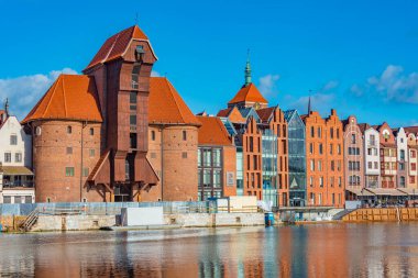 Gdansk, Poland.IMAGE rıhtımında tarihi vinç