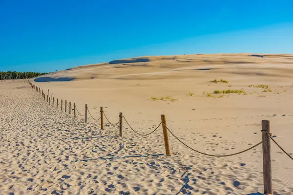 Poland.IMAGE 'deki Slowinski Ulusal Parkı' nda kum tepesi