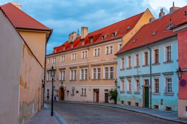 Prag 'ın Hradcany bölgesindeki eski evler, Çek Cumhuriyeti.
