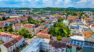 Çek Cumhuriyeti 'nin Benesov u Prahy şehir merkezinin panorama manzarası.