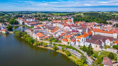 Jindrichuv Hradec 'in Çek Cumhuriyeti' ndeki Panorama görüşü.