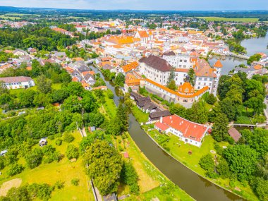 Jindrichuv Hradec 'in Çek Cumhuriyeti' ndeki Panorama görüşü.