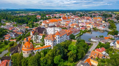 Jindrichuv Hradec 'in Çek Cumhuriyeti' ndeki Panorama görüşü.
