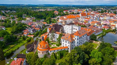 Jindrichuv Hradec 'in Çek Cumhuriyeti' ndeki Panorama görüşü.