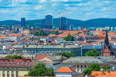 Çek Cumhuriyeti 'nin Brno kentinin panorama manzarası.
