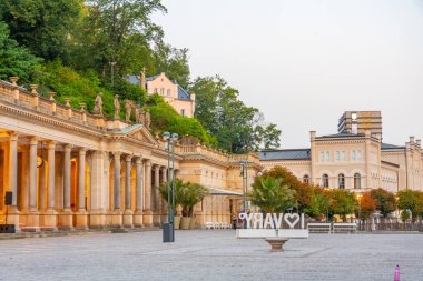 Çek Cumhuriyeti, Karlovy Vary 'deki değirmen sütunları.