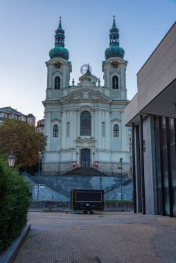 Çek Cumhuriyeti Karlovy Vary 'deki St. Mary Magdalene Kilisesi.