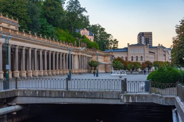 Çek Cumhuriyeti, Karlovy Vary 'deki değirmen sütunları.