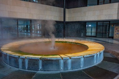 Çek Cumhuriyeti, Karlovy Vary 'de 1 Numaralı Sıcak Bahar Colonnade