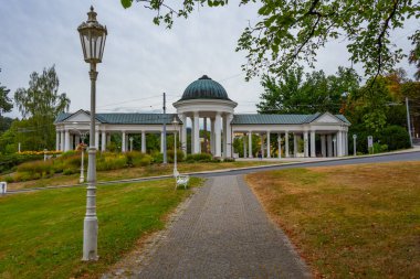 Caroline ve Rudolf Colonnade Marianske Lazne, Çek Cumhuriyeti 'nde.