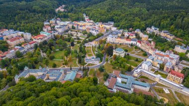 Çek Cumhuriyeti 'nde Marianske Lazne' nin hava görüntüsü.