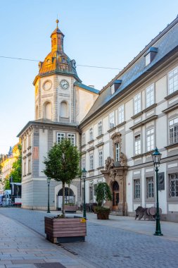 Çek Cumhuriyeti, Pilsen 'deki Saint Anna kilisesinin gündoğumu manzarası.