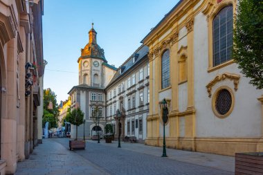 Çek Cumhuriyeti, Pilsen 'deki Saint Anna kilisesinin gündoğumu manzarası.