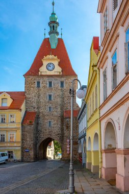 Çek Cumhuriyeti 'ndeki Domazlice' nin alt kapısı.