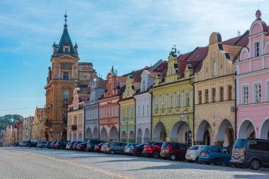 Çek Cumhuriyeti, Domazlice Barış Meydanı 'ndaki renkli evler.