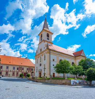 Çek Cumhuriyeti Namest Nad Oslavou 'daki kutsal haç kilisesi.