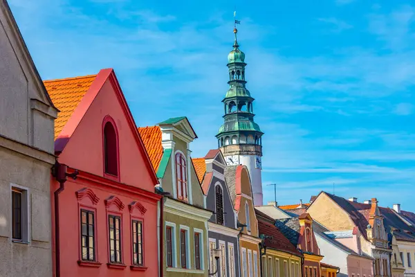 Çek Cumhuriyeti, Domazlice Barış Meydanı 'ndaki renkli evler.