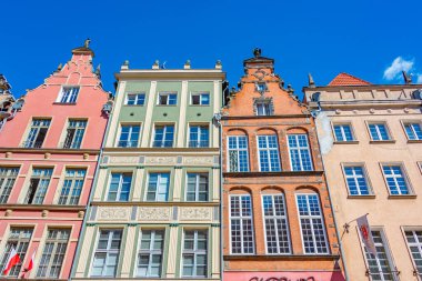 Gdansk, Poland.IMAGE 'deki Dlugi Targ Meydanı' nda renkli evler