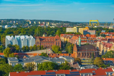 Polonya şehri Szczecin 'in panorama manzarası.