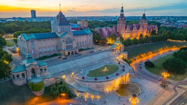 Szczecin, Poland.IMAGE 'deki Ulusal Müze' nin günbatımı görünümü