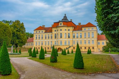 Rogalin 'deki Raczynski Sarayı, PolandIMAGE
