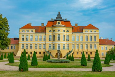 Rogalin 'deki Raczynski Sarayı, PolandIMAGE