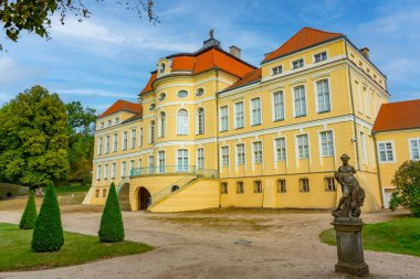 Rogalin 'deki Raczynski Sarayı, PolandIMAGE