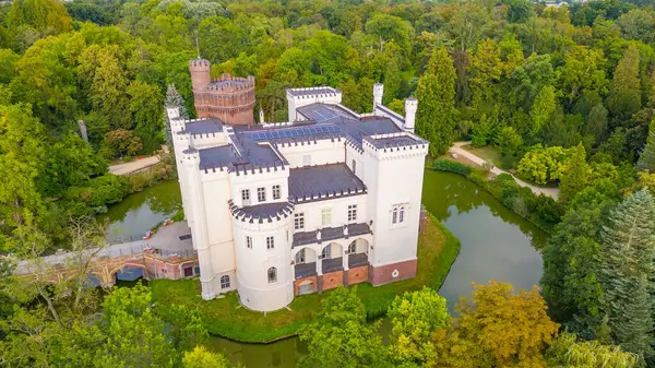 Poland.IMAGE 'deki Kornik Kalesi Panoraması