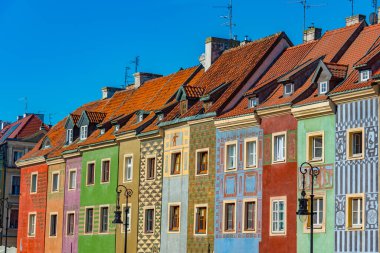 Poznan, Poland.IMAGE 'deki Stary Rynek Meydanı' ndaki renkli evler