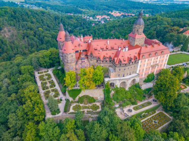 Poland.IMAGE 'deki Ksiaz kalesinin Panorama manzarası