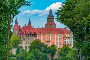 Poland.IMAGE 'deki Ksiaz kalesinin Panorama manzarası