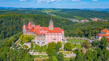 Poland.IMAGE 'deki Ksiaz kalesinin Panorama manzarası