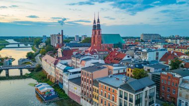 Opole, Poland.IMAGE 'deki katedralin panorama görüntüsü