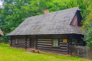 Katowice, Poland.IMAGE 'deki Yukarı Silezya Etnografik Parkı' ndaki tarihi binalar