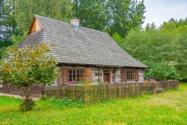 Katowice, Poland.IMAGE 'deki Yukarı Silezya Etnografik Parkı' ndaki tarihi binalar