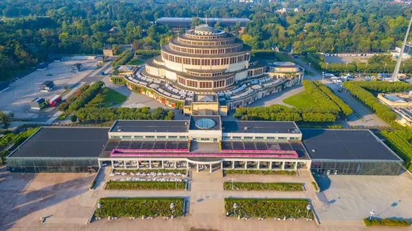 Wroclaw, Poland.IMAGE 'deki Centennial Hall' un Sabah Görüşü