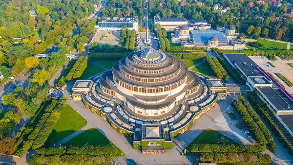 Wroclaw, Poland.IMAGE 'deki Centennial Hall' un Sabah Görüşü