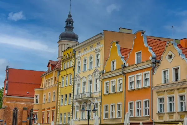 Opole, Poland.IMAGE 'deki Rynek Meydanı' ndaki renkli evler