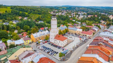 Biecz, Poland.IMAGE 'deki belediye binasının panorama manzarası