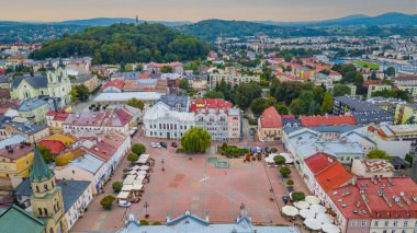 Sanok, Poland.IMAGE 'deki Rynek Meydanı Panorama Manzarası