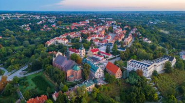 Poland.IMAGE 'de Sandomierz' in günbatımı manzarası.