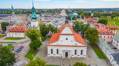 İsa 'nın Dirilişi Kilisesi ve Aziz Thomas Zamosc Havarisi, Poland.IMAGE