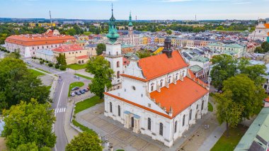 İsa 'nın Dirilişi Kilisesi ve Aziz Thomas Zamosc Havarisi, Poland.IMAGE