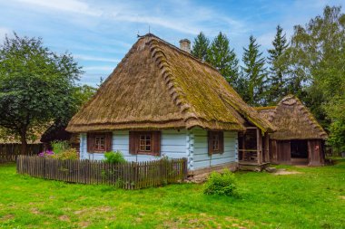 Poland.IMAGE 'deki Lublin Village Açık Hava Müzesi' nde tarihi bir ev.