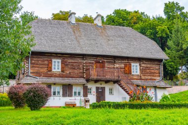 Poland.IMAGE 'deki Lublin Village Açık Hava Müzesi' nde tarihi bir ev.